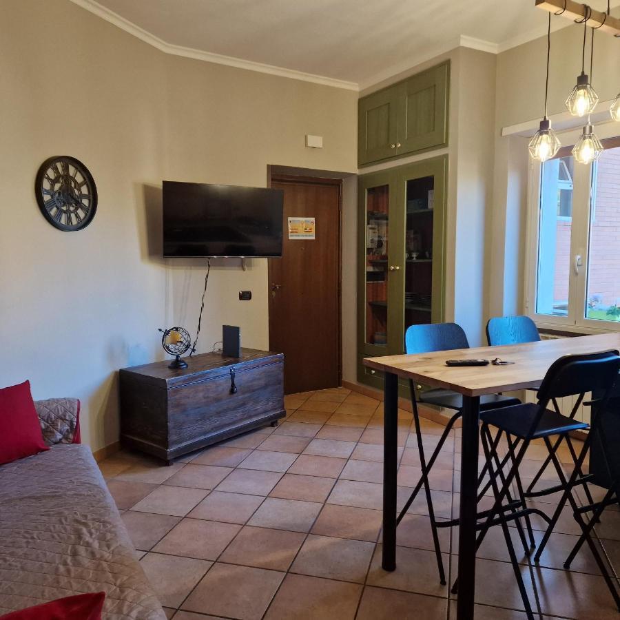 Beautiful Apartament On The Outskirts Of Rome Barbara Casa Vacanza Roma Portuense Exterior photo